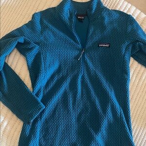 Patagonia R1 Air Teal Chevron Quarter-Zip Fleece